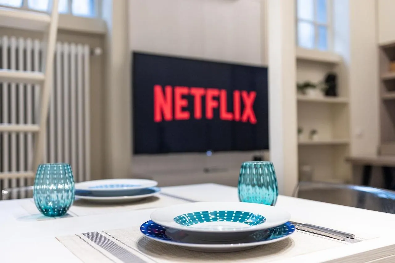 Apartament Sempione-DuomoNuovo Loft Con Wifi E Neflix Mediolan